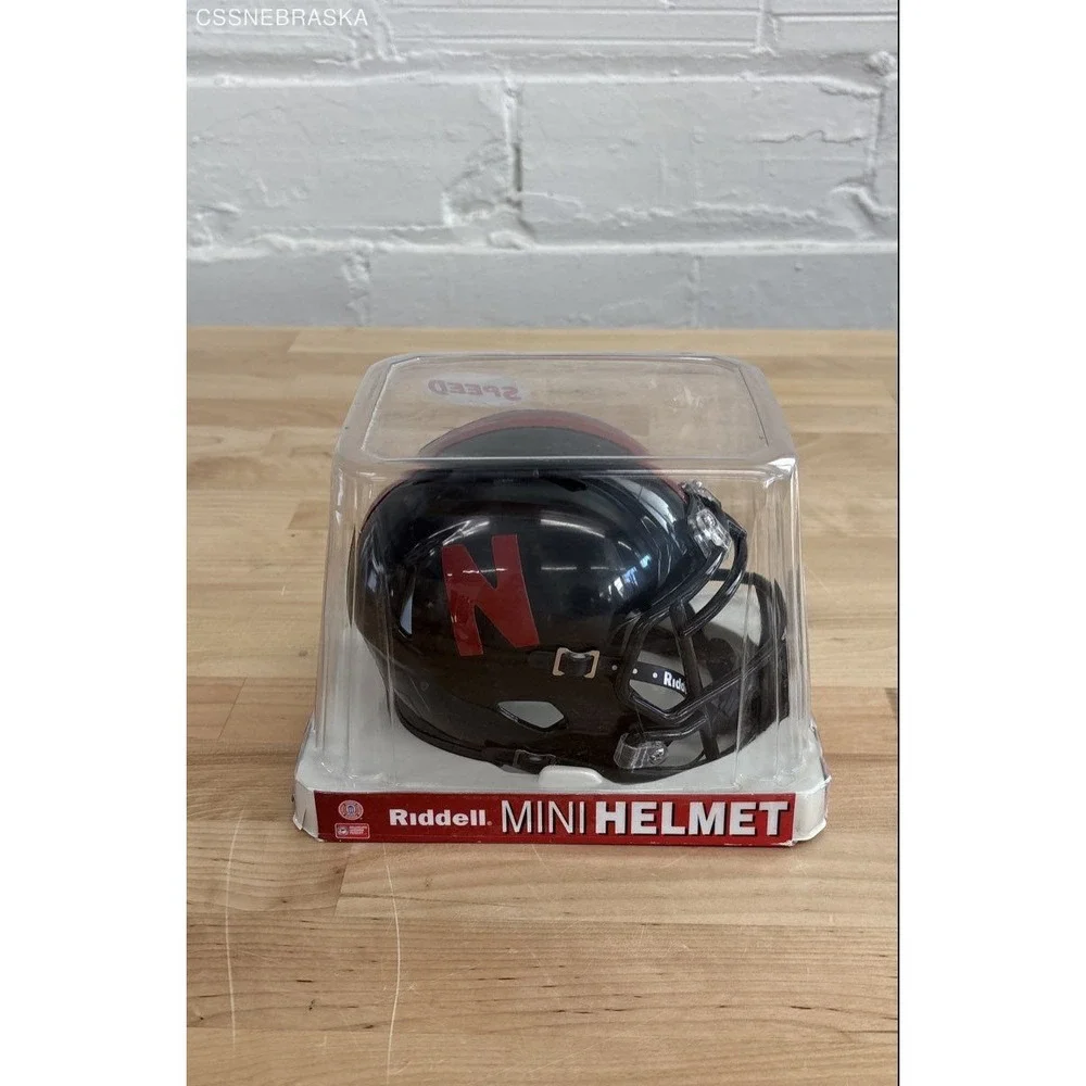 Riddell NCAA Nebraska Cornhuskers Black‎ Speed Mini-Helmet